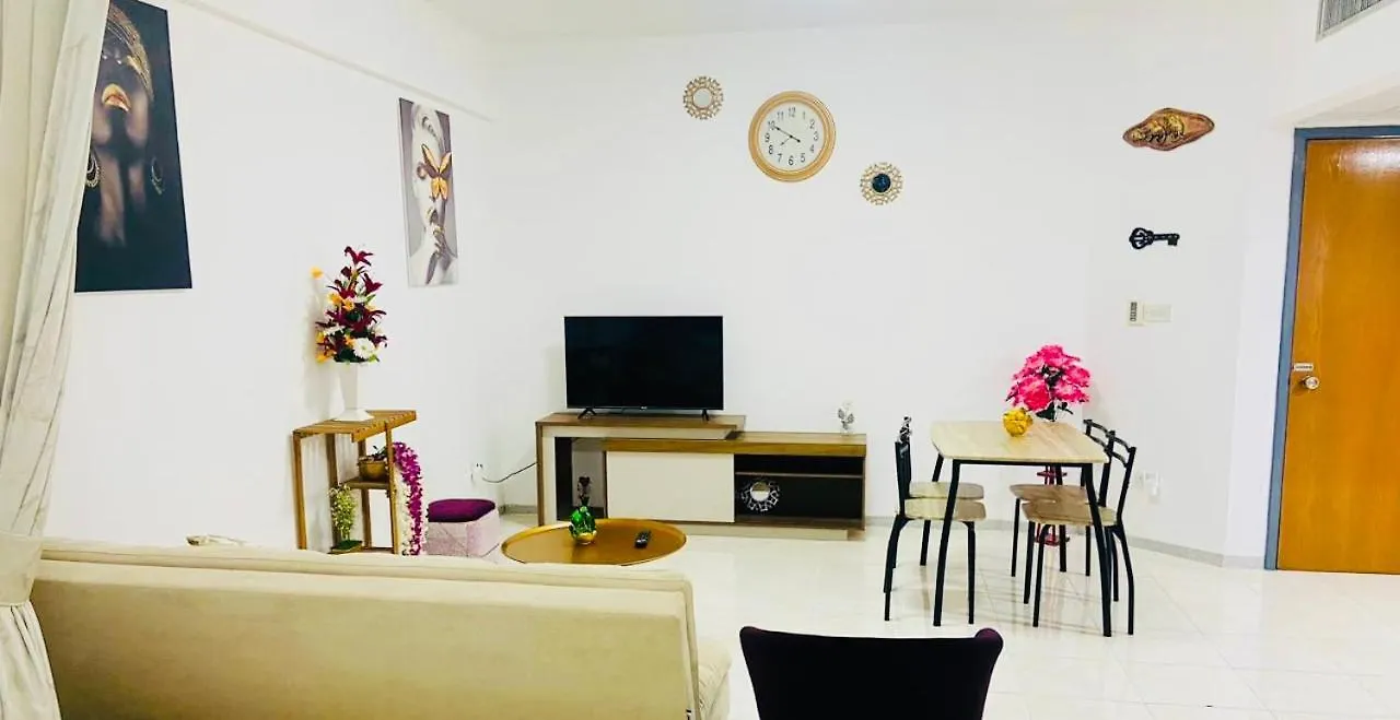 Knights Inn Dubai Apartment